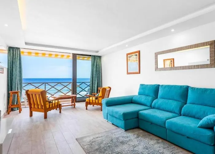 Neptuno Ocean Front Suite